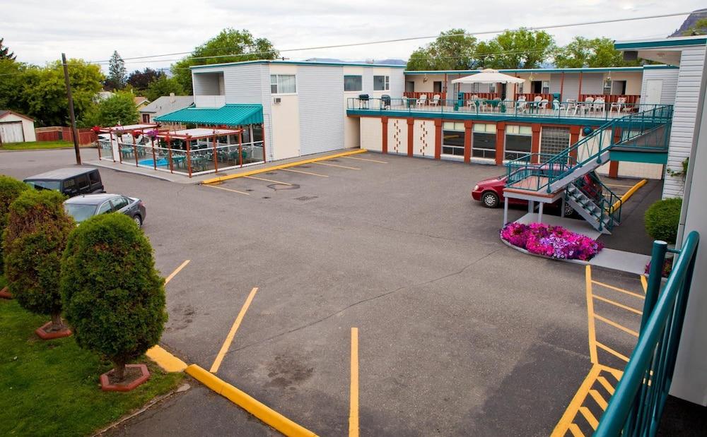 Scott'S Inn & Suites Kamloops Exterior foto